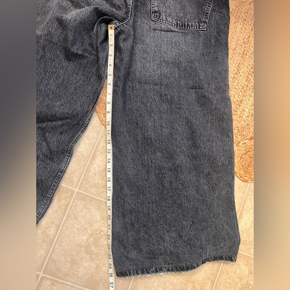 BDG Urban Outfitters High Waisted Boyfriend Jeans - Picture 6 of 6